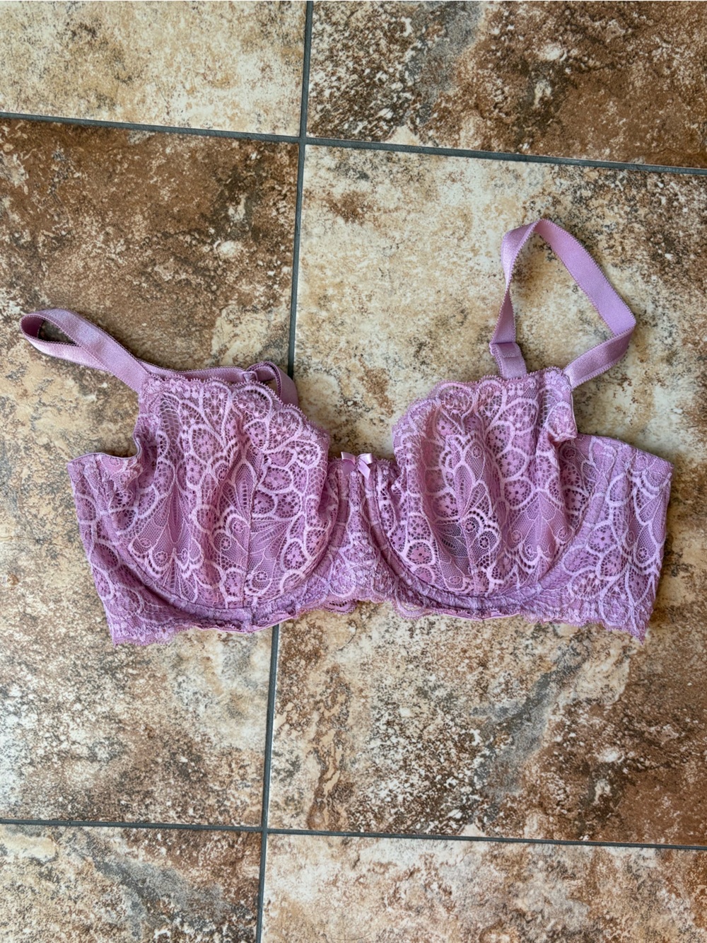 Torrid Lavender Lace Underwire Bra 36D
